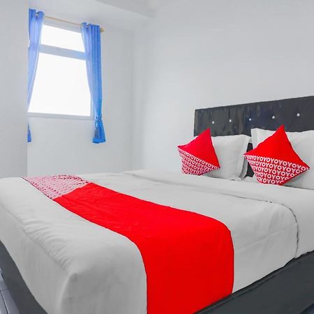 Oyo 90241 Sirooms Apartmen Gunung Putri Bogor Esterno foto